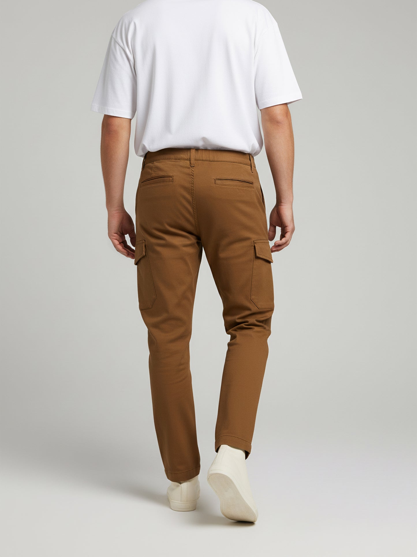 Celio* Men  Brown Solid straight-fit Cotton Trousers