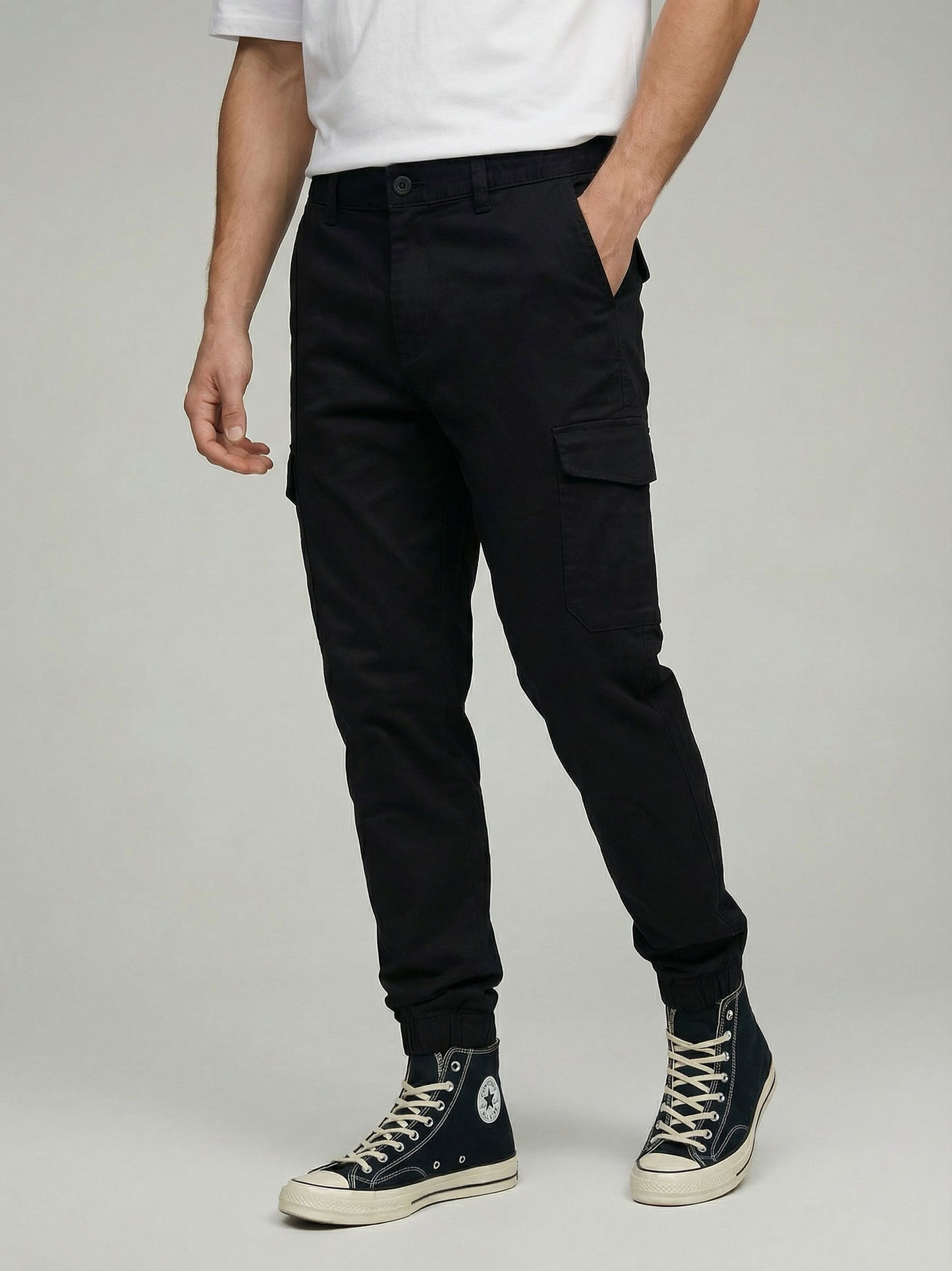 Celio* Men Black Solid Straight Fit Cotton Trousers