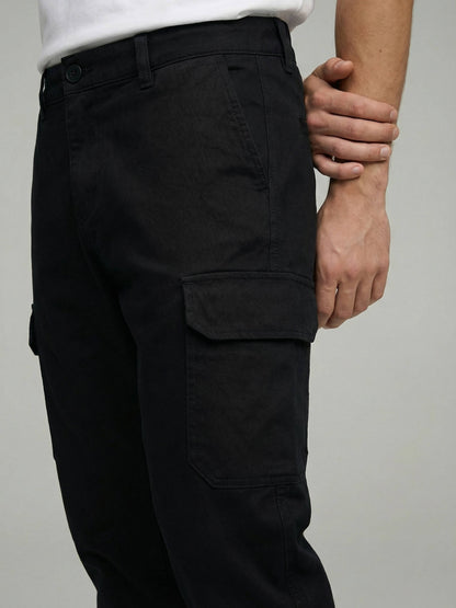 Celio* Men Black Solid Straight Fit Cotton Trousers
