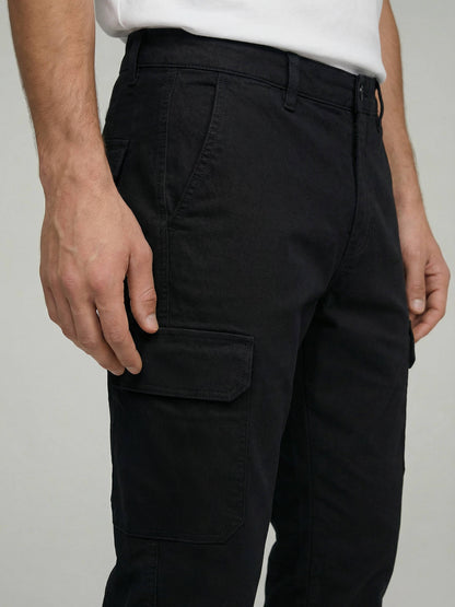 Celio* Men Black Solid Straight Fit Cotton Trousers