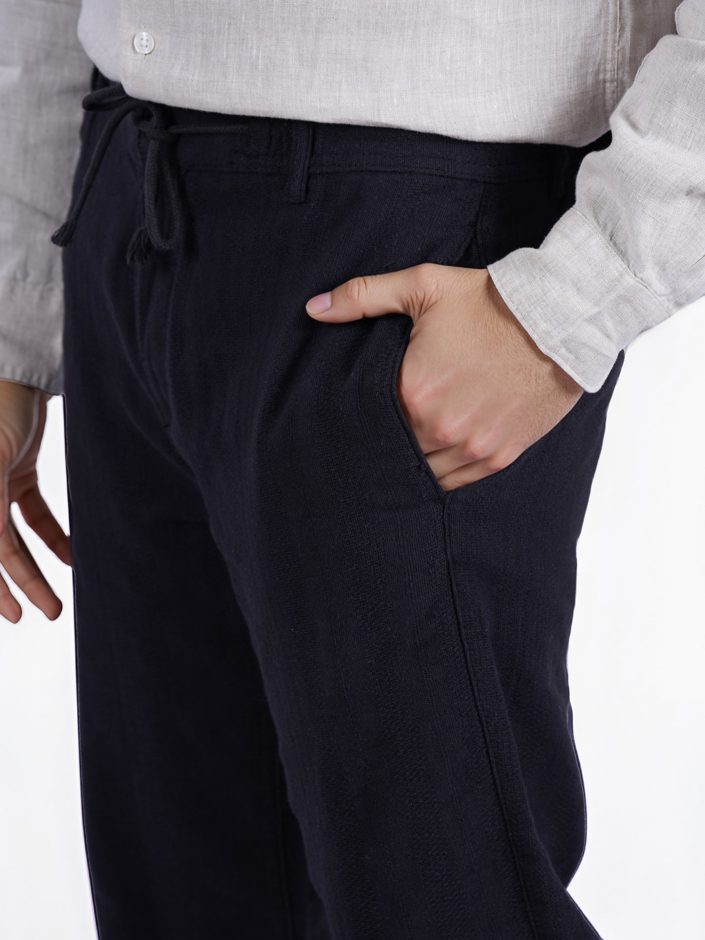 Celio* Men Black Solid Relaxed Fit Casual Trouser