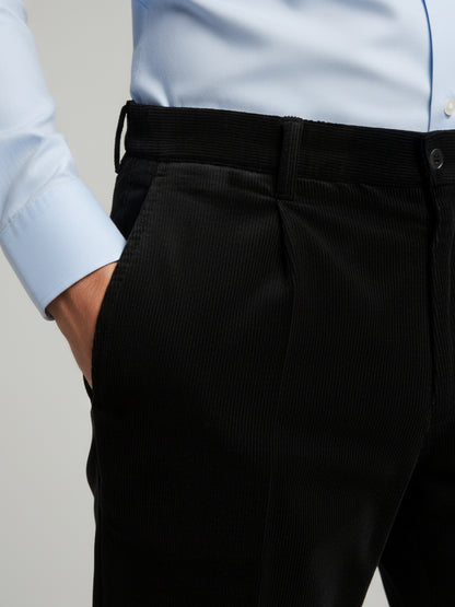 Celio* Men Black Solid Straight Fit Cotton Trousers