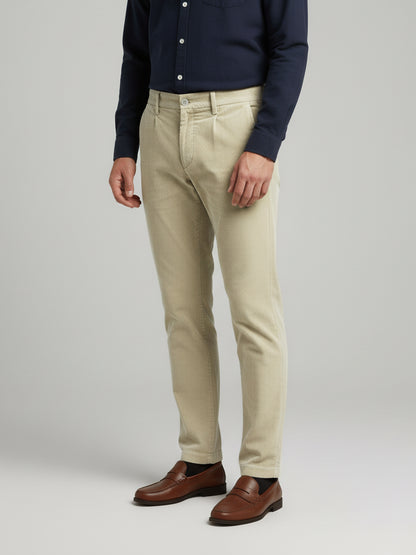 Celio* Men Cream Solid Straight Fit Cotton Trousers