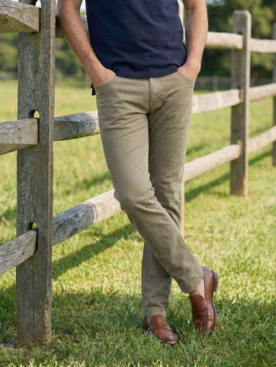 Celio* Men Olive Solid Slim Fit Cotton Jeans