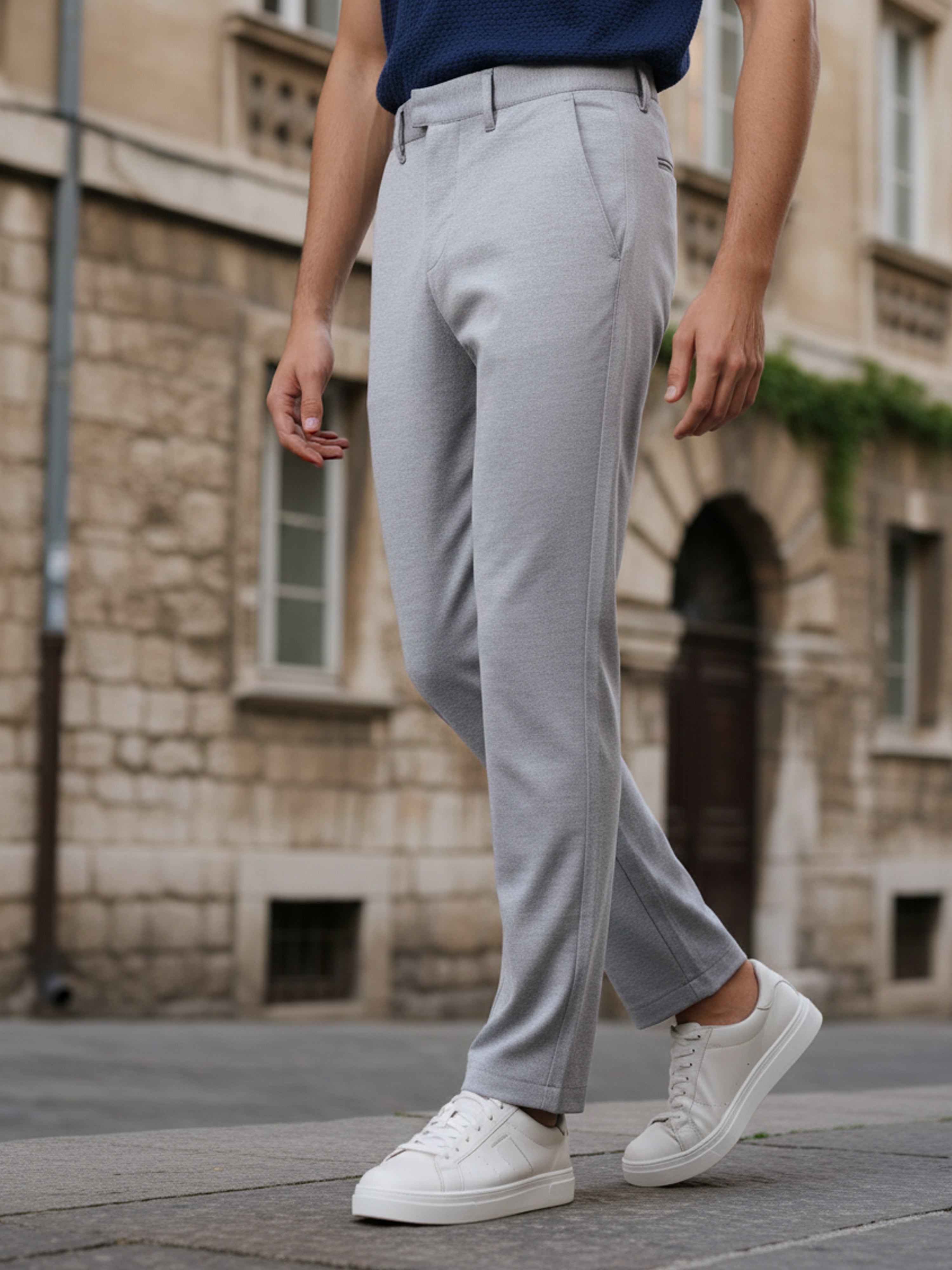 Celio* Men Grey Solid Straight Fit Viscose Trousers