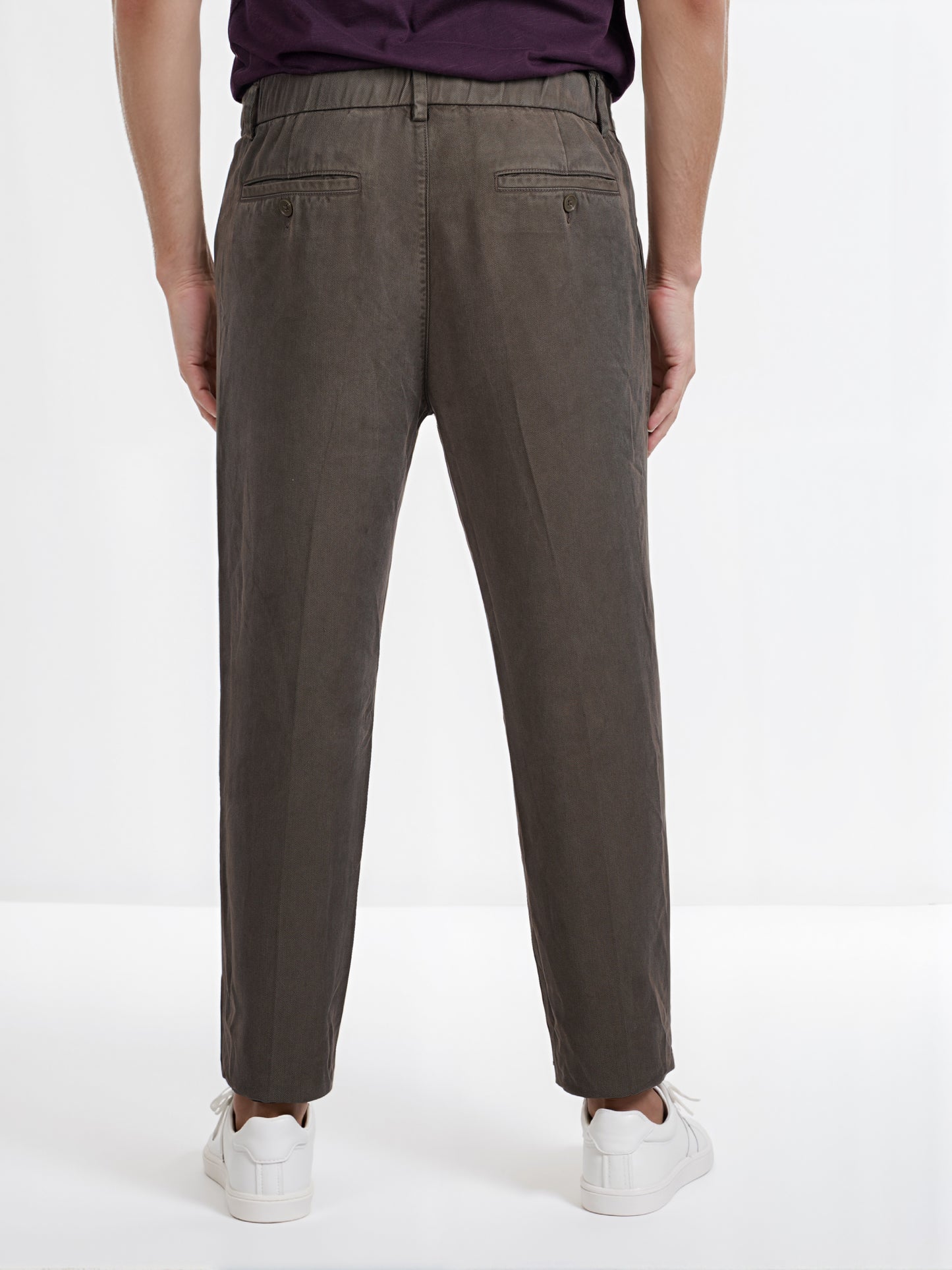 Celio* Men Olive Straight Fit Viscose Rayon Tencel Trouser