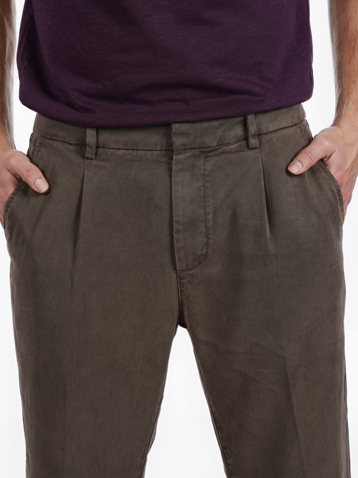 Celio* Men Olive Straight Fit Viscose Rayon Tencel Trouser