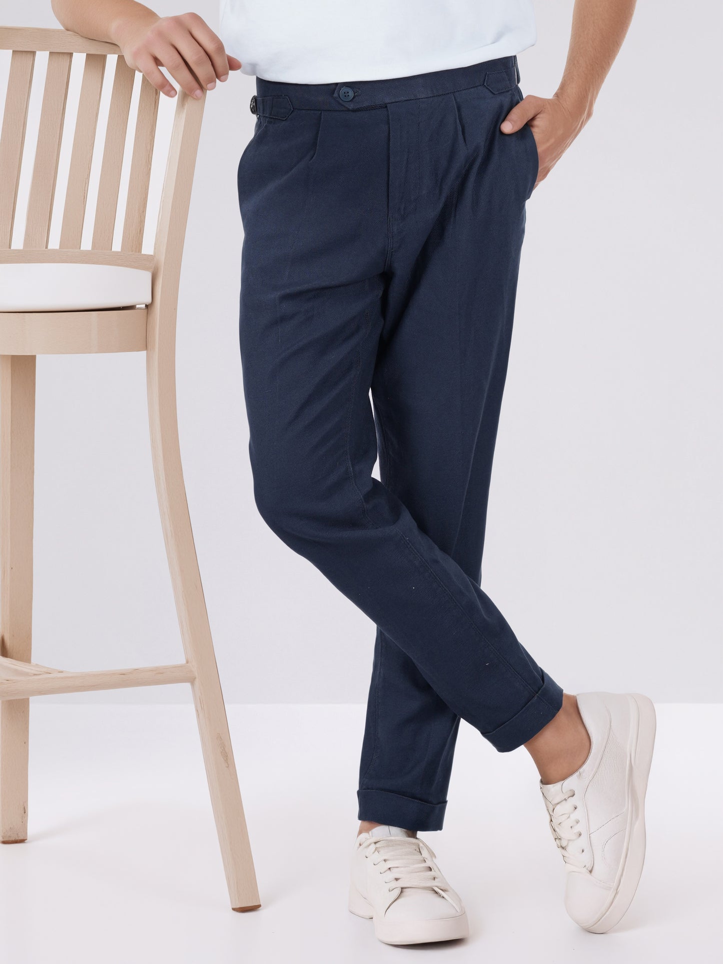 Celio* Men Navy Blue Solid Slim Fit Cotton-Linen-Blend Trousers