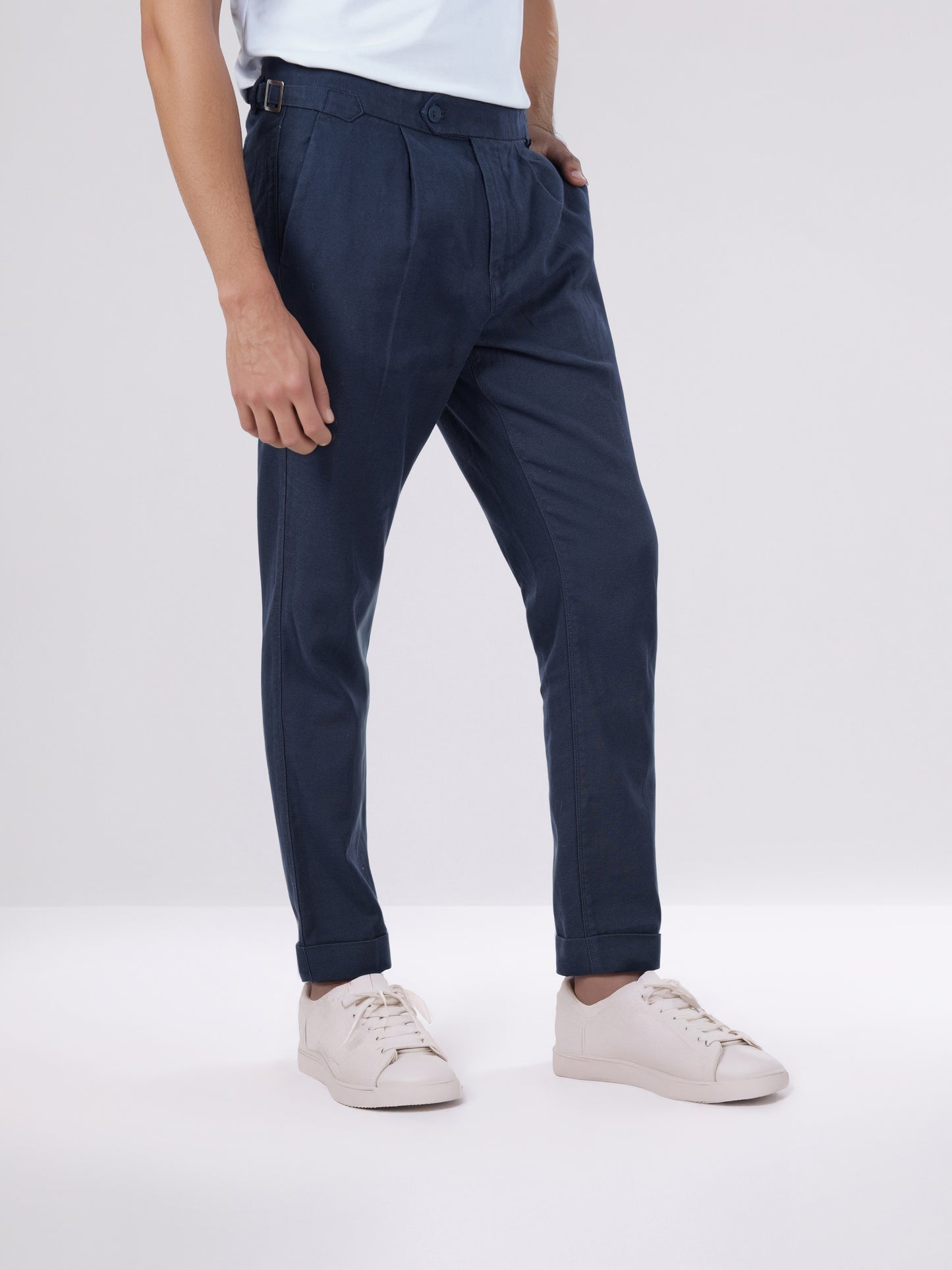 Celio* Men Navy Blue Solid Slim Fit Cotton-Linen-Blend Trousers
