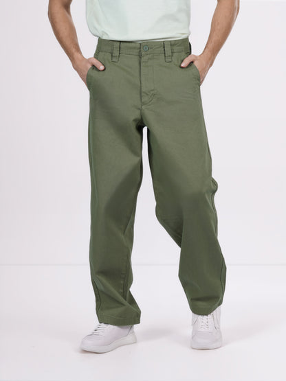 Celio* Men Olive Solid Baggy Fit Cotton Trousers
