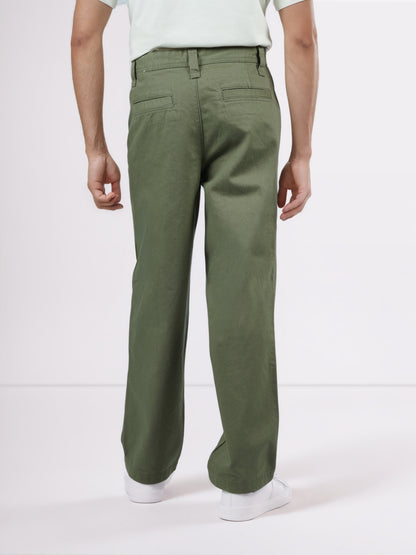 Celio* Men Olive Solid Baggy Fit Cotton Trousers