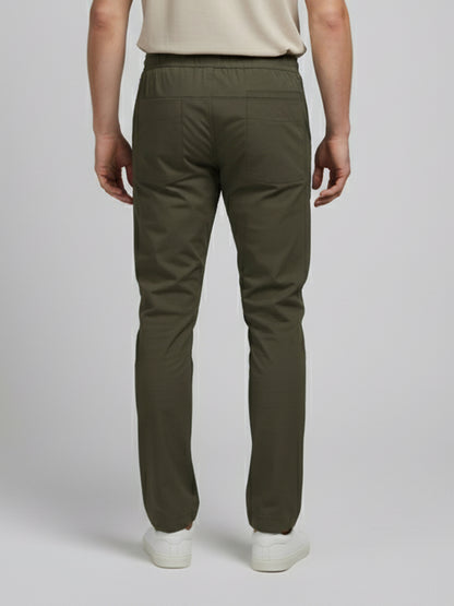 Celio* Men Olive Solid Regular Fit Nylon Trousers