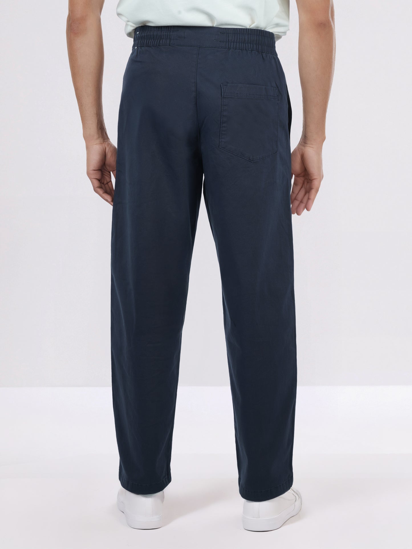 Celio* Men Navy Blue Solid Loose Fit Cotton-Lycra-Blend Trousers