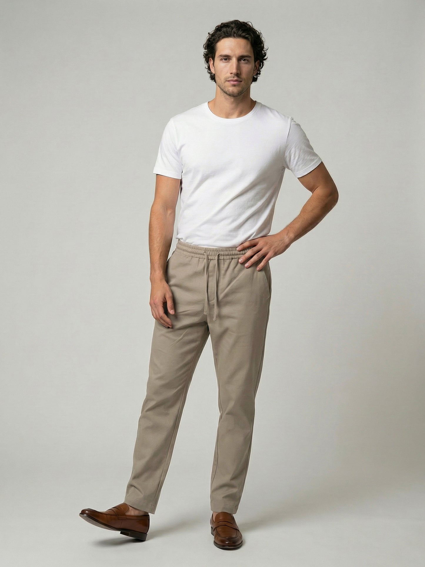 Celio Men Beige Solid Slim Fit Poly-Blend Trousers