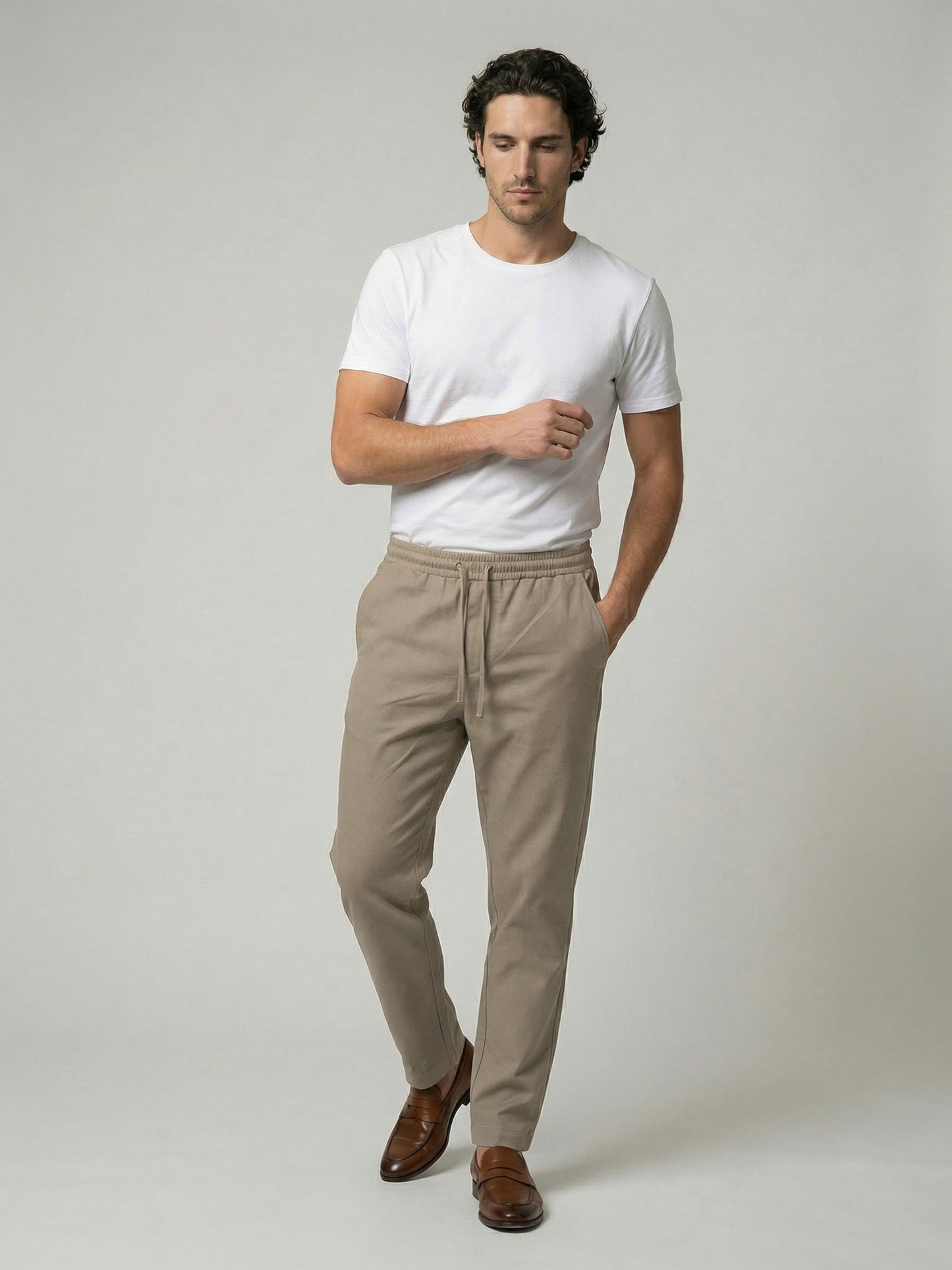 Celio Men Beige Solid Slim Fit Poly-Blend Trousers