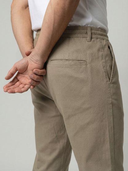 Celio Men Beige Solid Slim Fit Poly-Blend Trousers