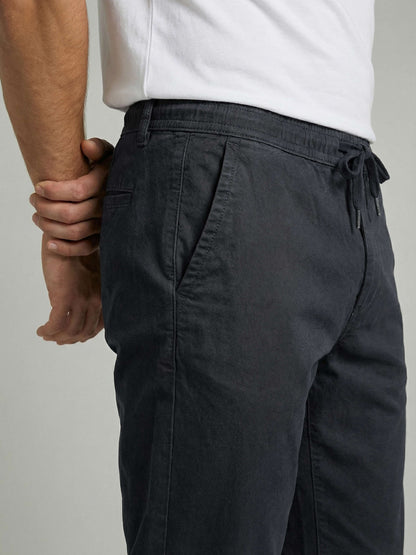 Celio* Men Grey Solid Relaxed Fit Cotton Trousers