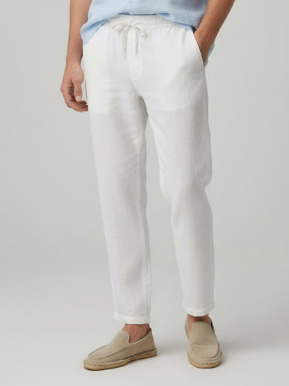 Celio* Men White Solid Relaxed Fit Cotton Trousers