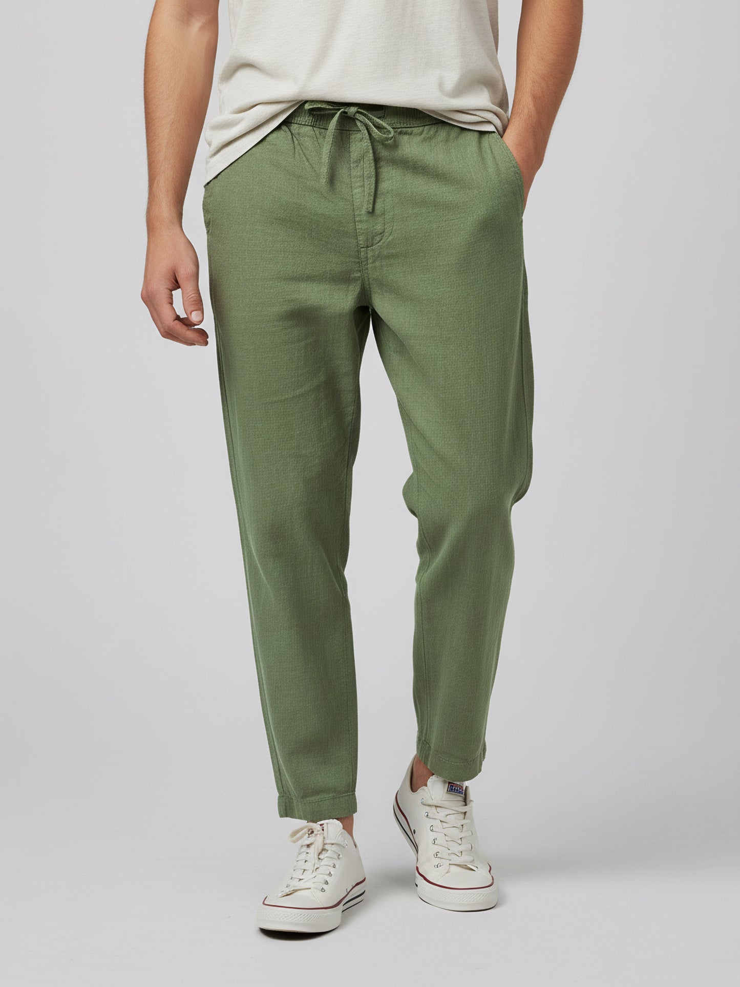 Celio* Men Olive Solid Relaxed Fit Cotton Trousers