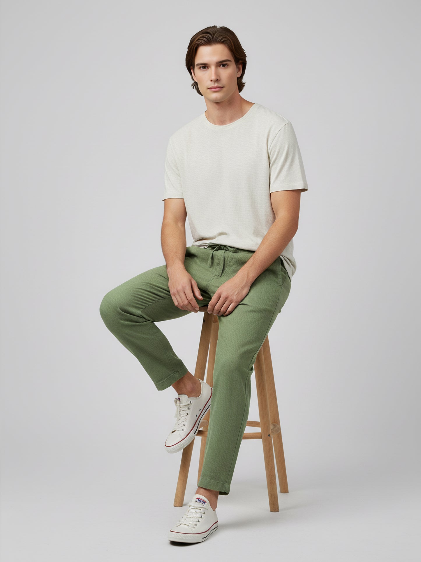 Celio* Men Olive Solid Relaxed Fit Cotton Trousers