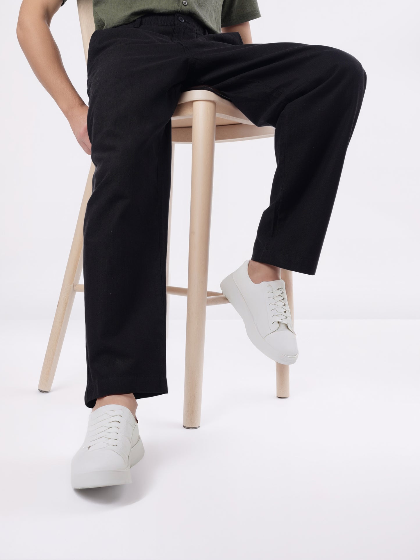 Celio* Men Black Solid Straight Fit Cotton-Linen-Blend Trousers