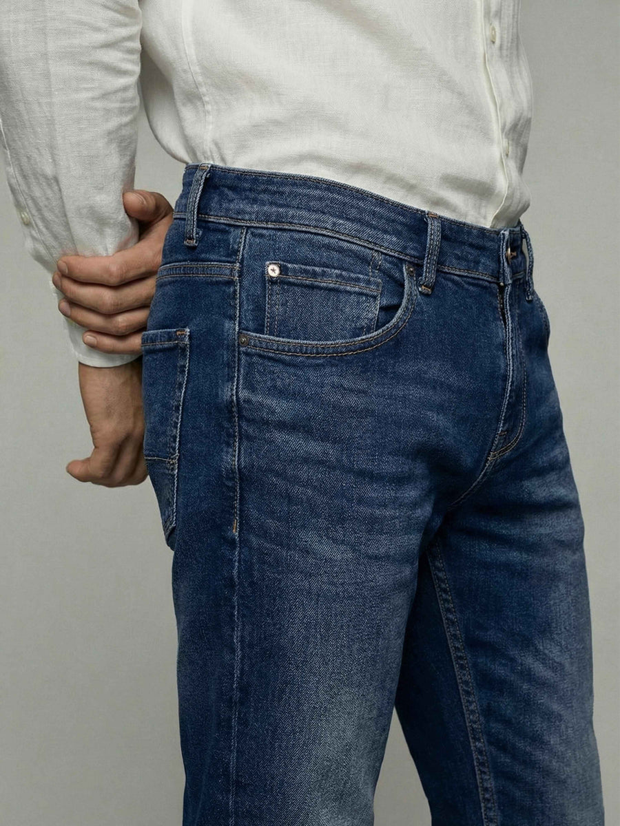 Celio* Blue Men Cotton Solid Straight Fit Jeans