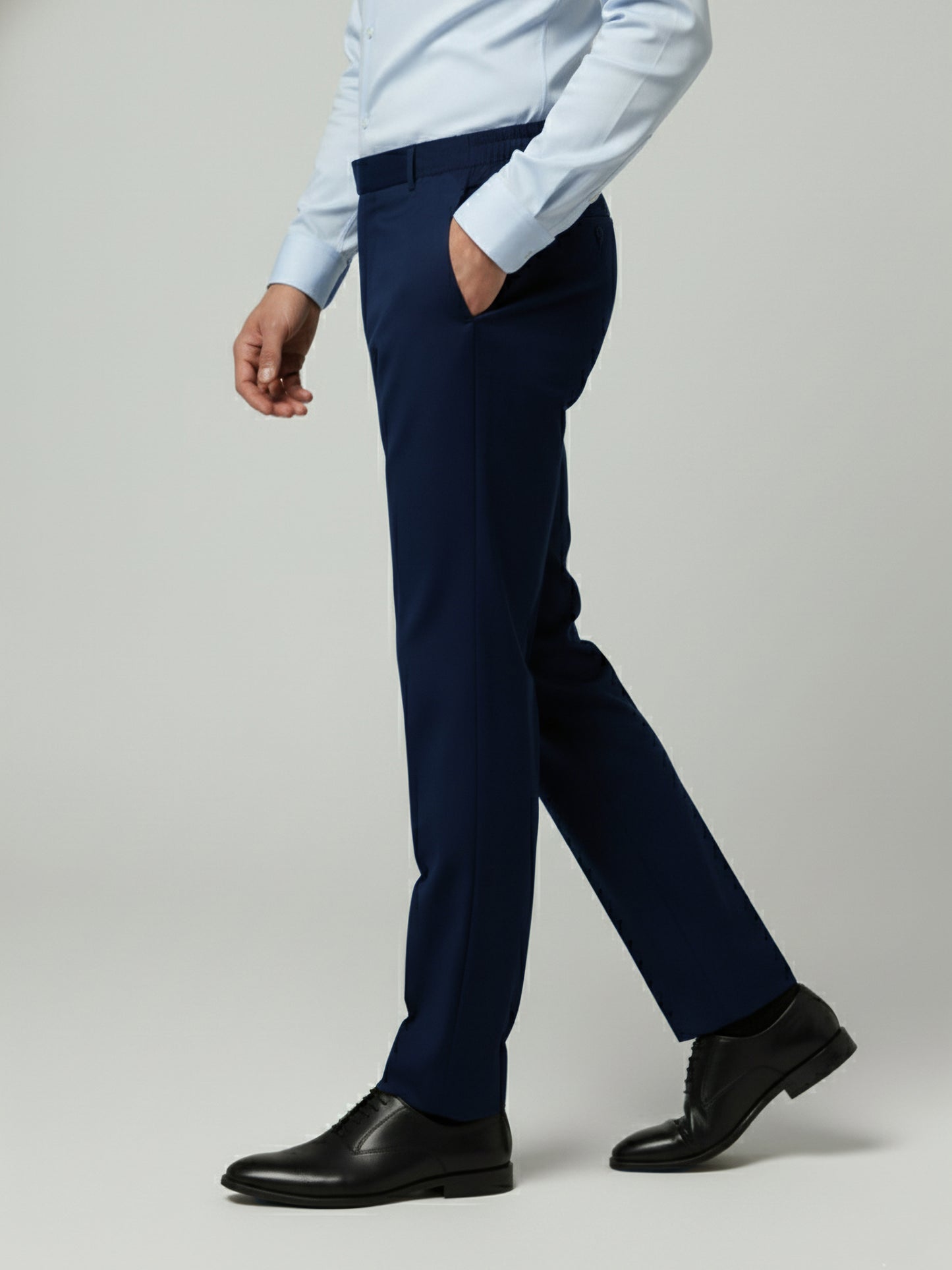 Celio* Men Blue Solid Straight Fit Polyester Trousers