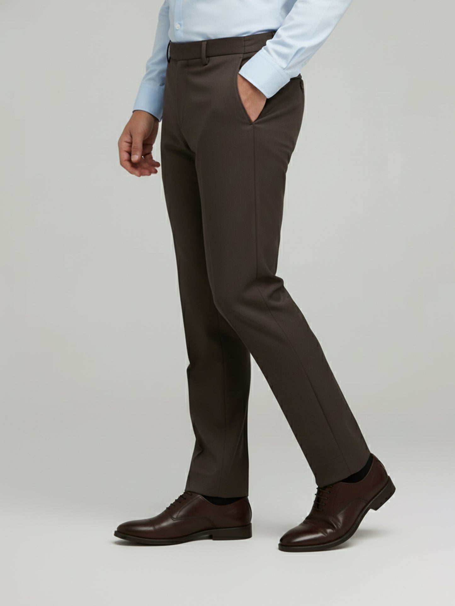 Celio* Men Brown Solid Straight Fit Polyester Trousers
