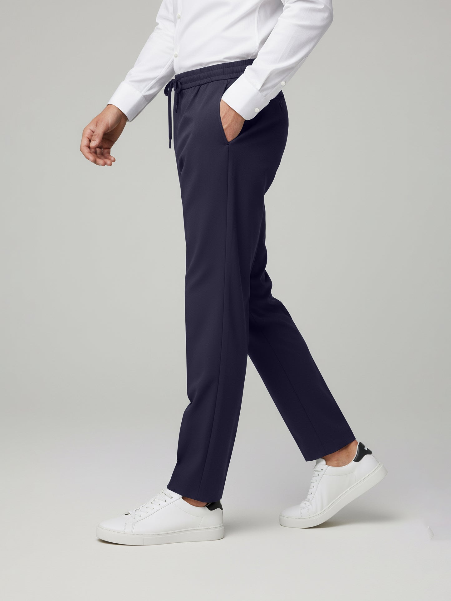 Celio* Men Navy Blue Solid Straight Fit Poly-Blend Trousers