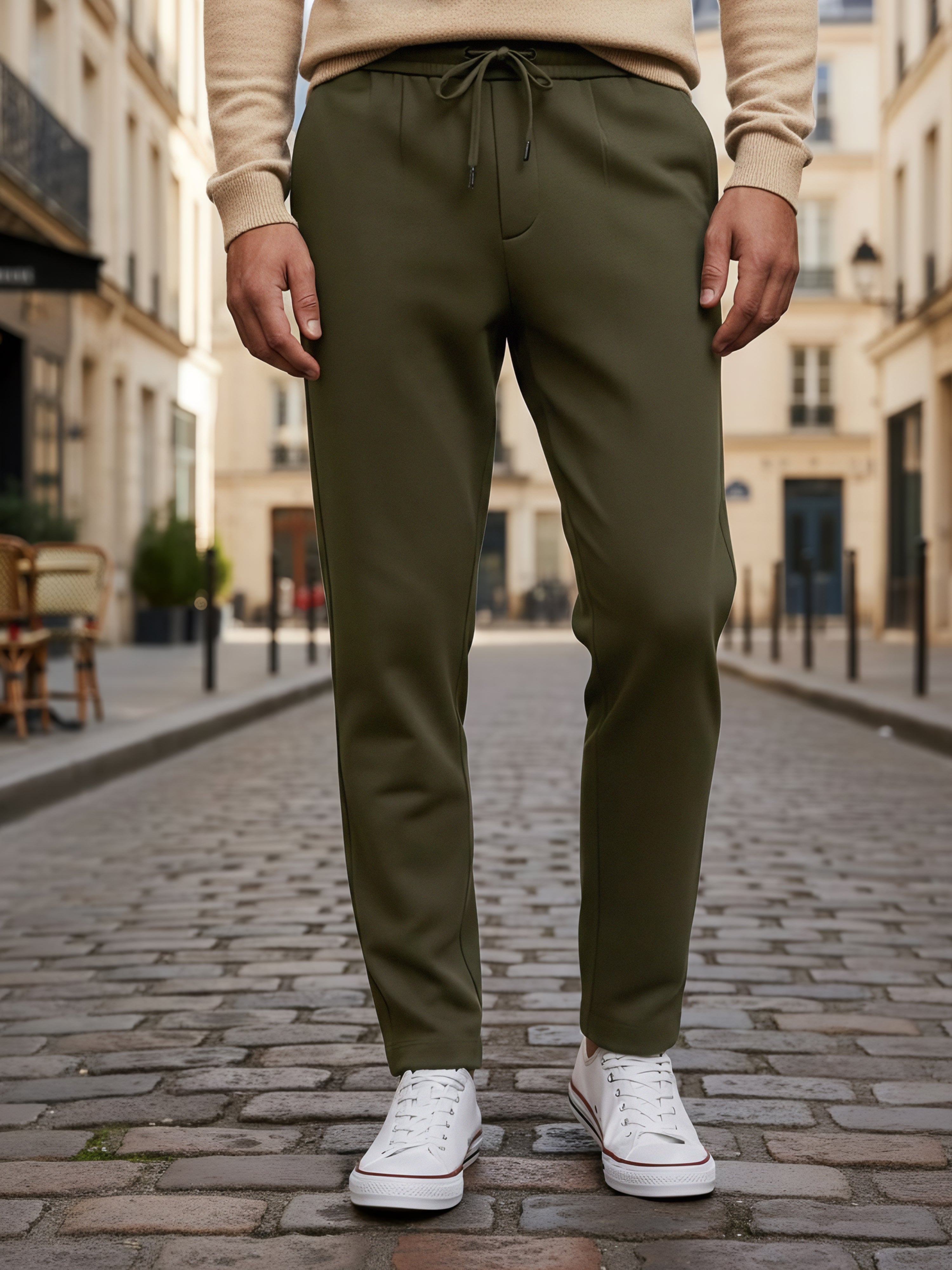 Celio* Men  Olive Solid straight-fit Cotton Trousers