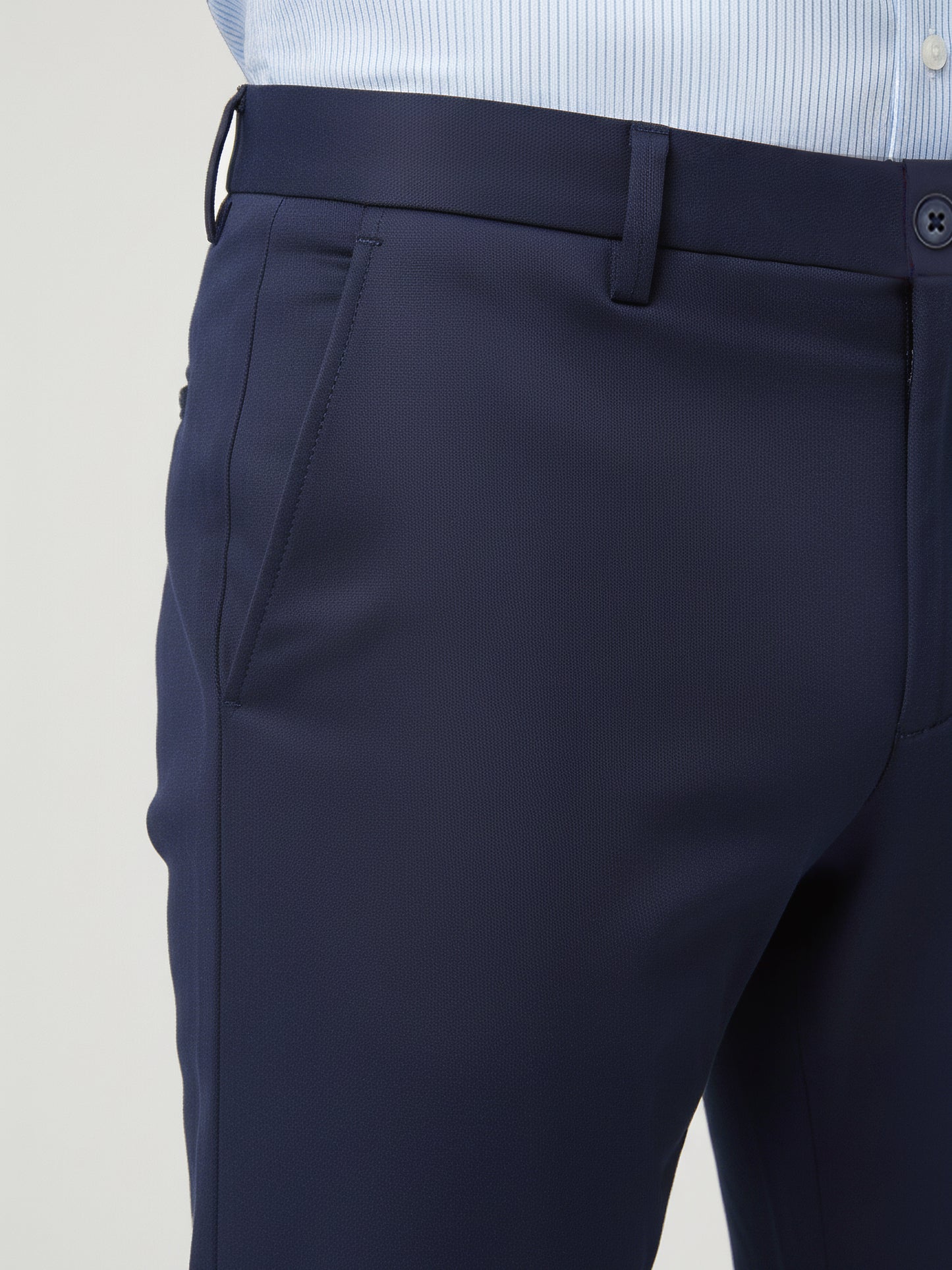 Celio* Men Navy Blue Solid Straight Fit Poly-Blend Trousers