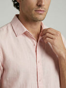 Celio Men Pink Solid Regular Fit Cotton Shirts
