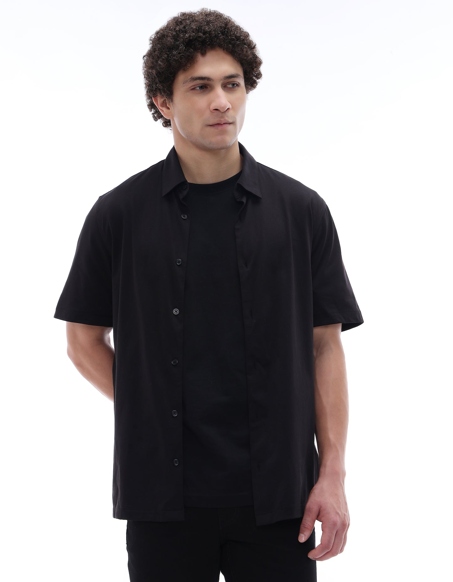 Regular Fit 100% Cotton Solid Spread Collar Shirt - Black