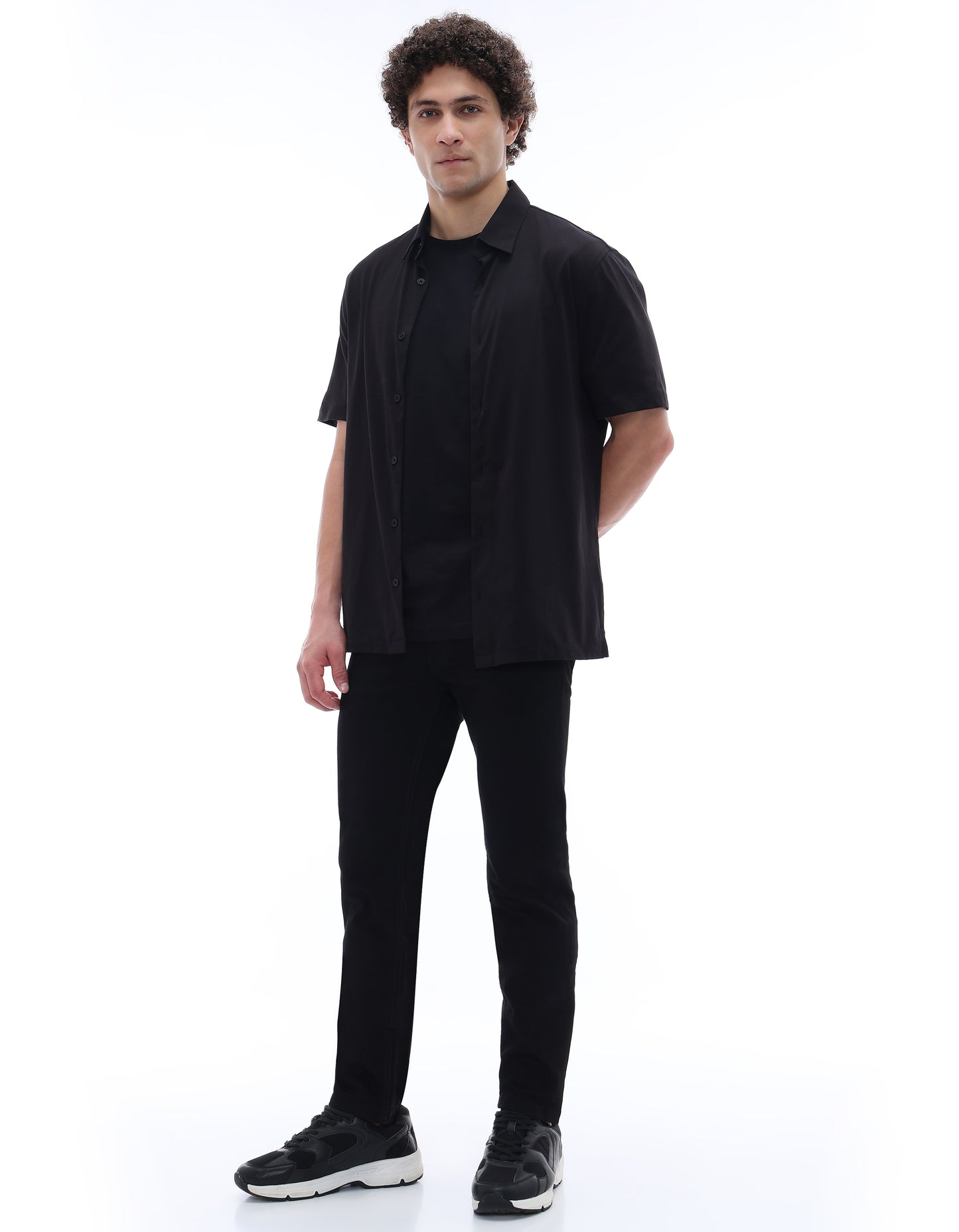 Regular Fit 100% Cotton Solid Spread Collar Shirt - Black