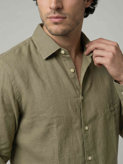 Celio Men Olive Solid Regular Fit Linen Shirts