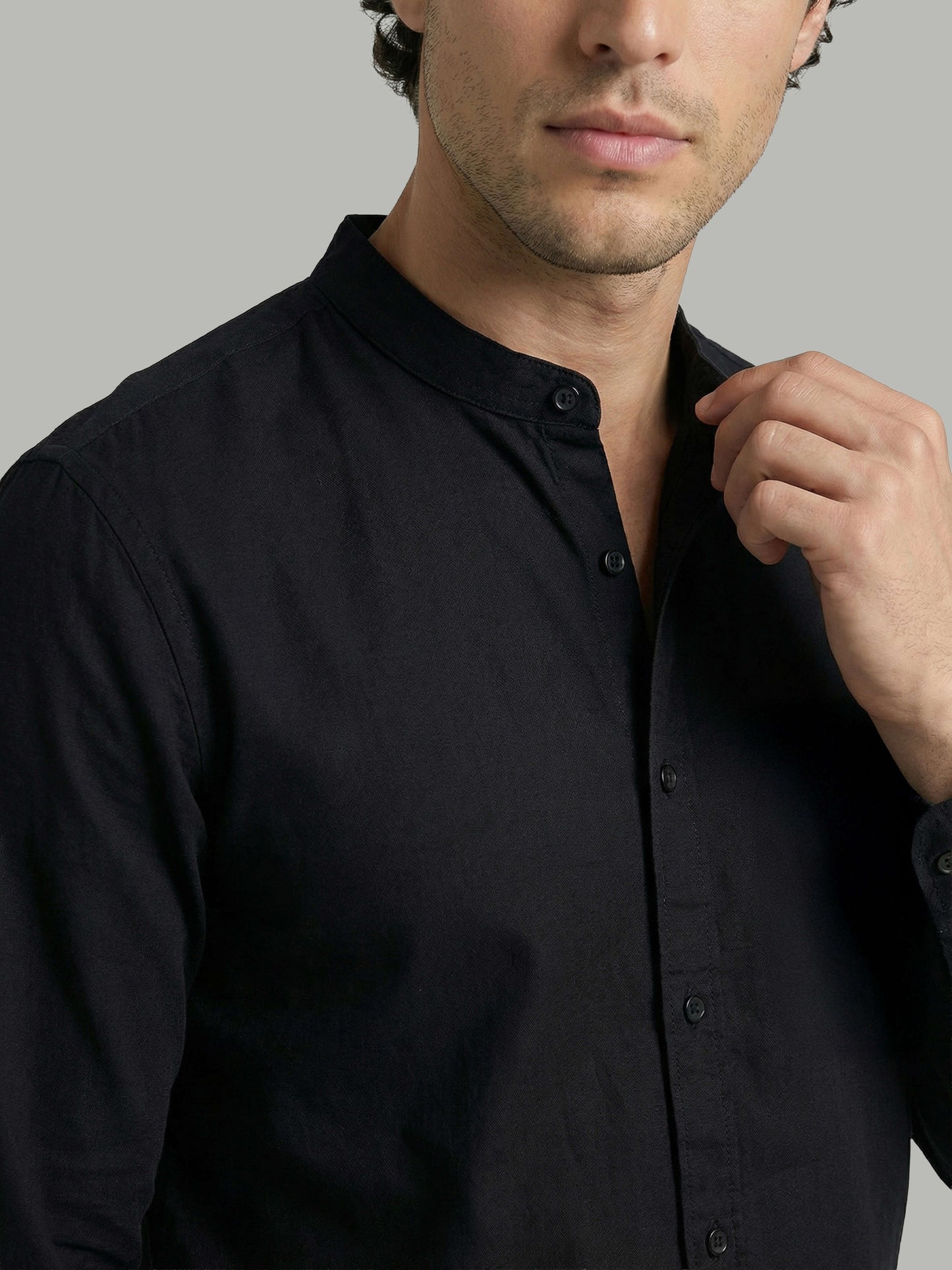 Celio Men Black Solid Regular Fit Cotton Shirts