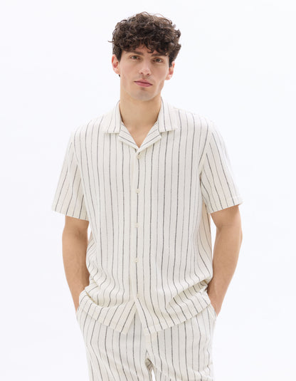 Celio Men Off white Striped Regular Fit Cotton Shirts