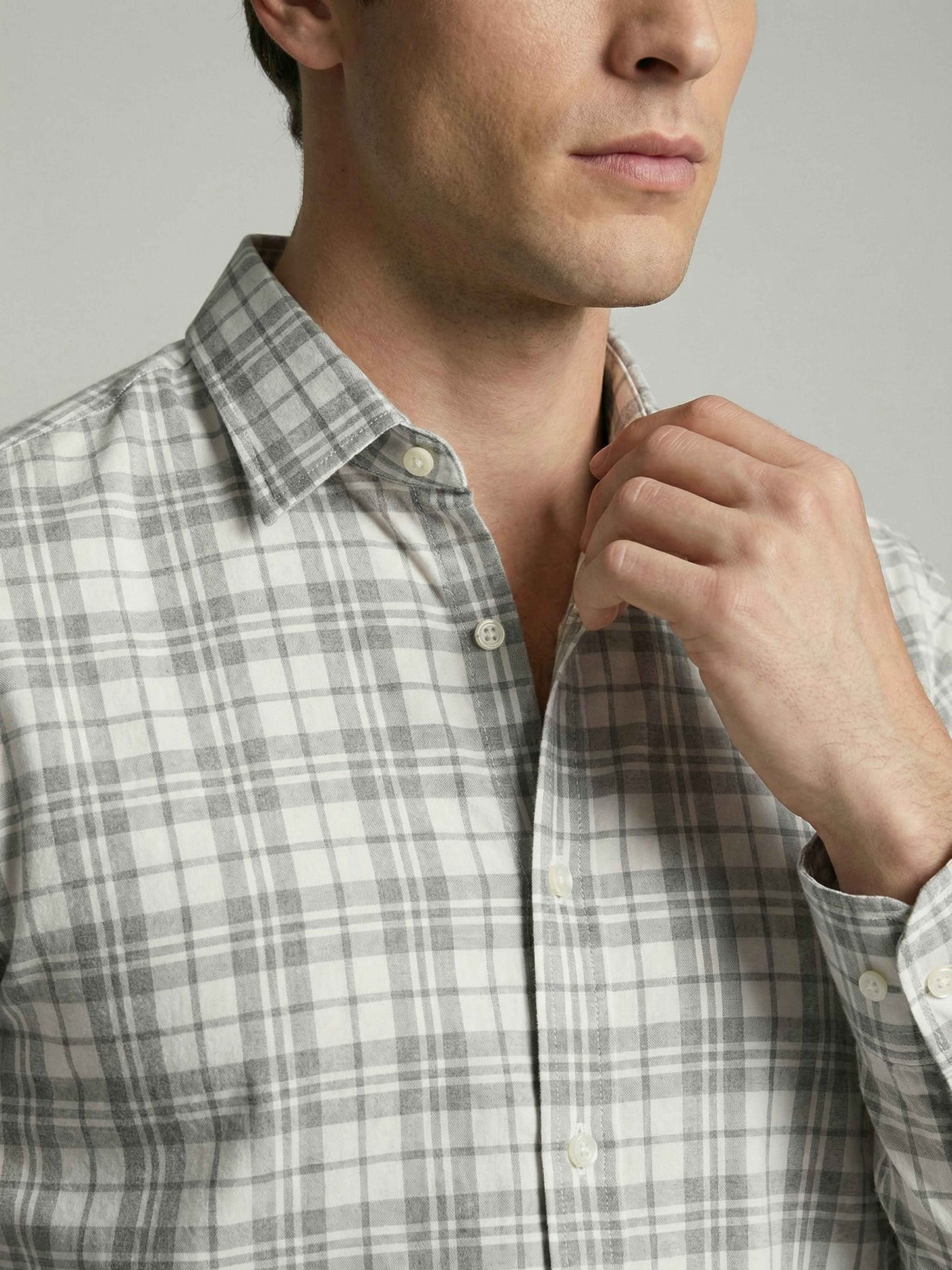 Celio* Men Grey Checked Regular Fit Polyester Shirts