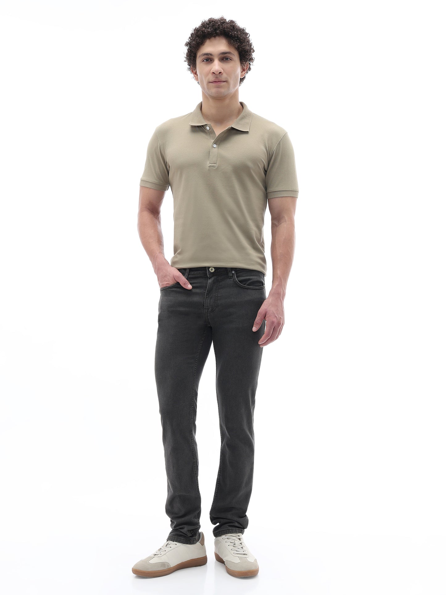 Celio Solid Slim Fit Cotton Blend Brown Tshirts