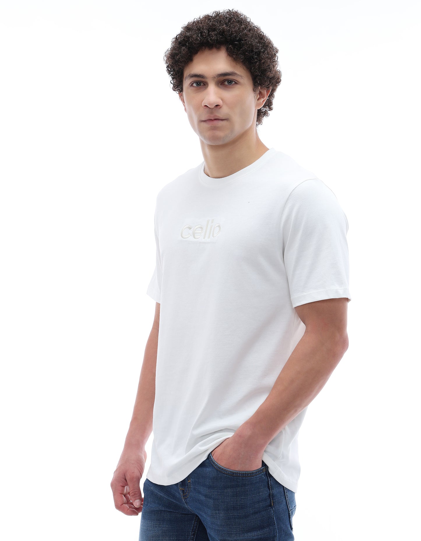Celio Solid Regular Fit Cotton Cream TShirts