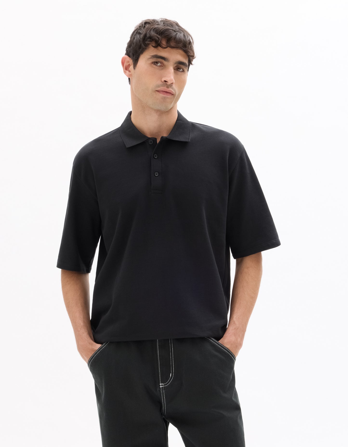 Celio Men Black Solid Regular Fit Cotton T-Shirts