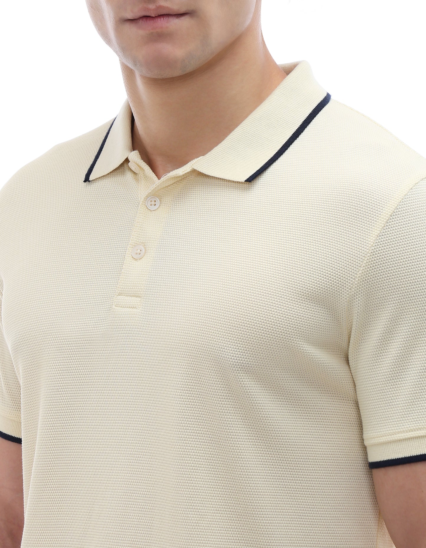 Celio Solid Regular Fit Cotton Cream TShirts
