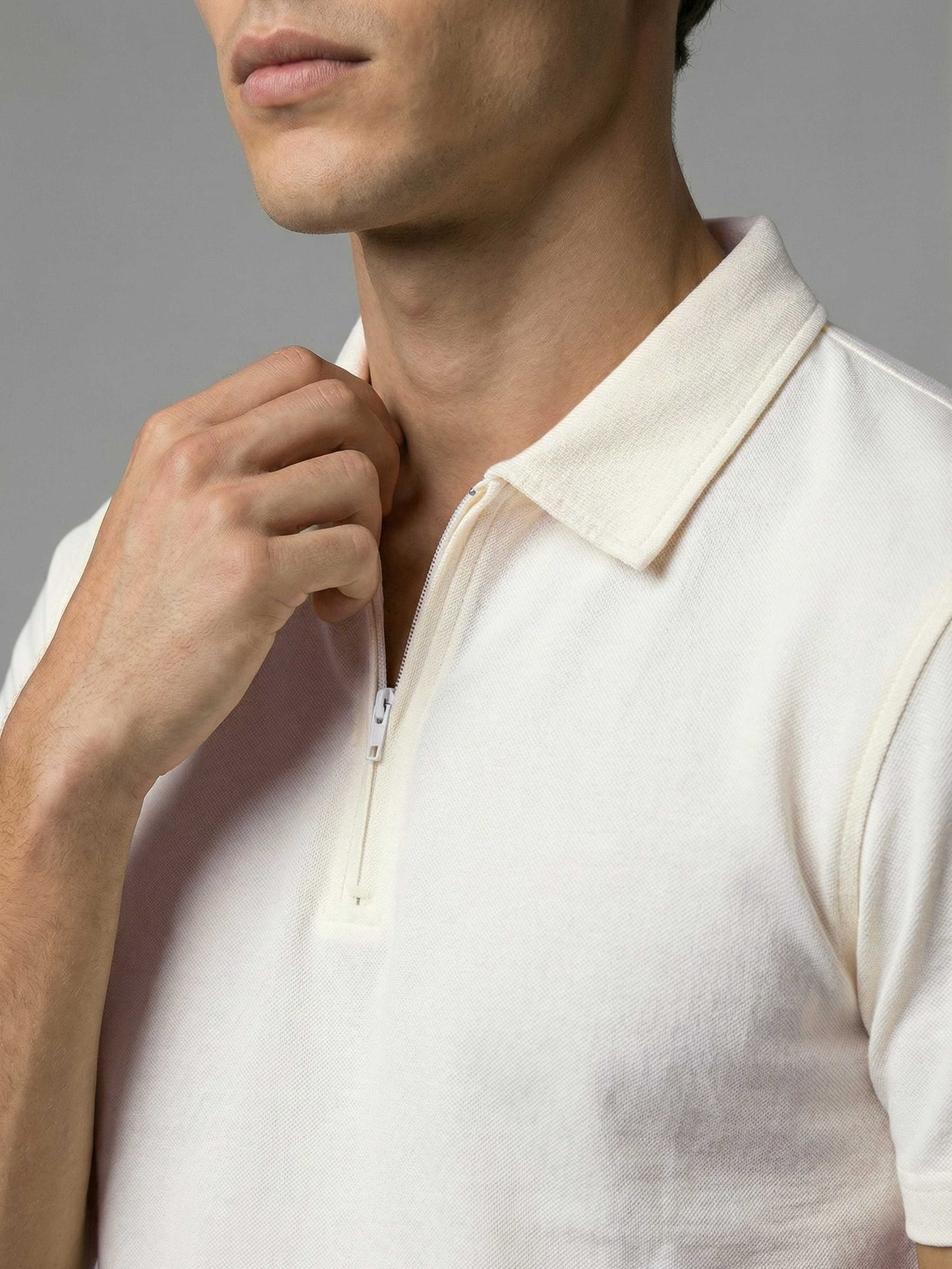 Celio* Men Off White Solid Regular Fit Cotton T-Shirts