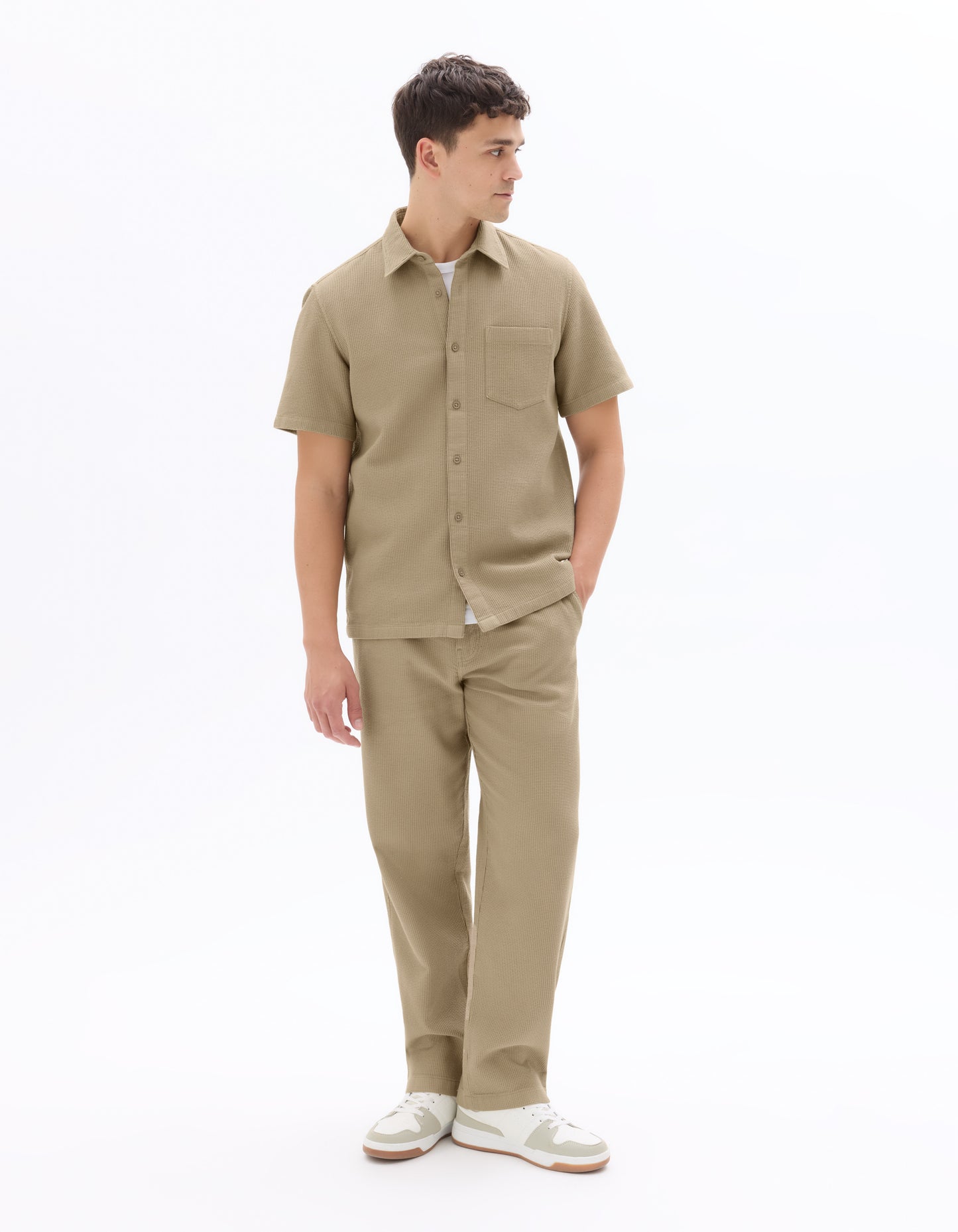 Celio Men Beige Solid Straight Fit Cotton Trousers