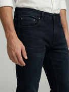 Celio Men Black Solid Straight Fit Cotton Jeans