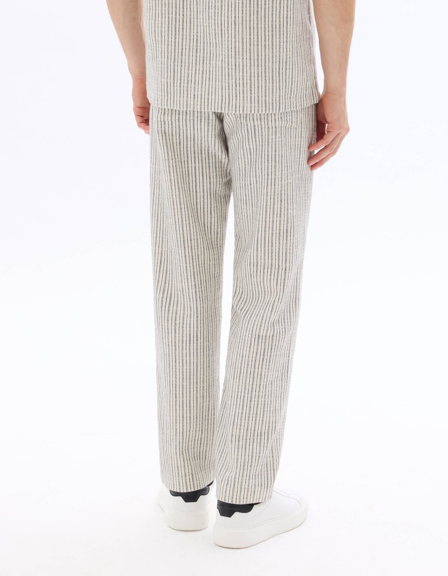 Celio Men Off White Striped Straight Fit Cotton Trousers