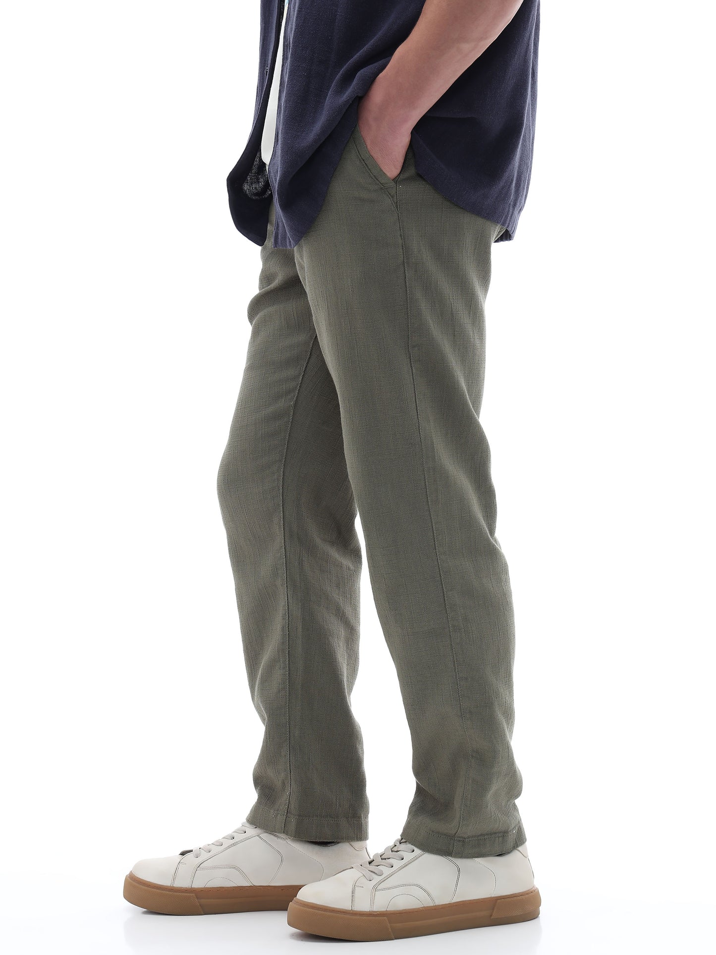 Celio Solid Relaxed Fit Cotton Green Trousers