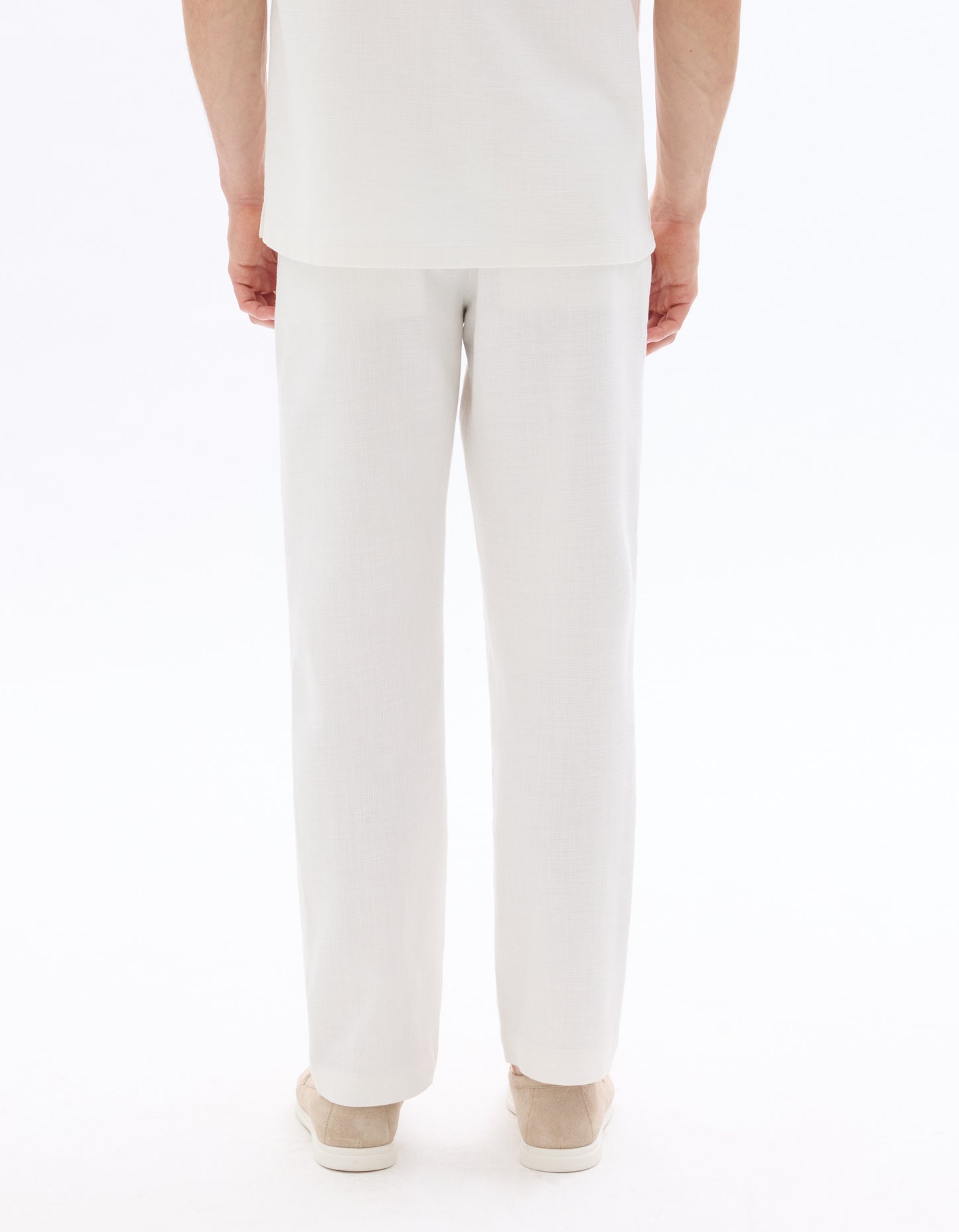 Celio Men White Solid Relaxed Fit Cotton Trousers