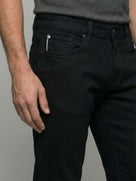Celio* Men Straight Fit Solid Cotton Black Jeans