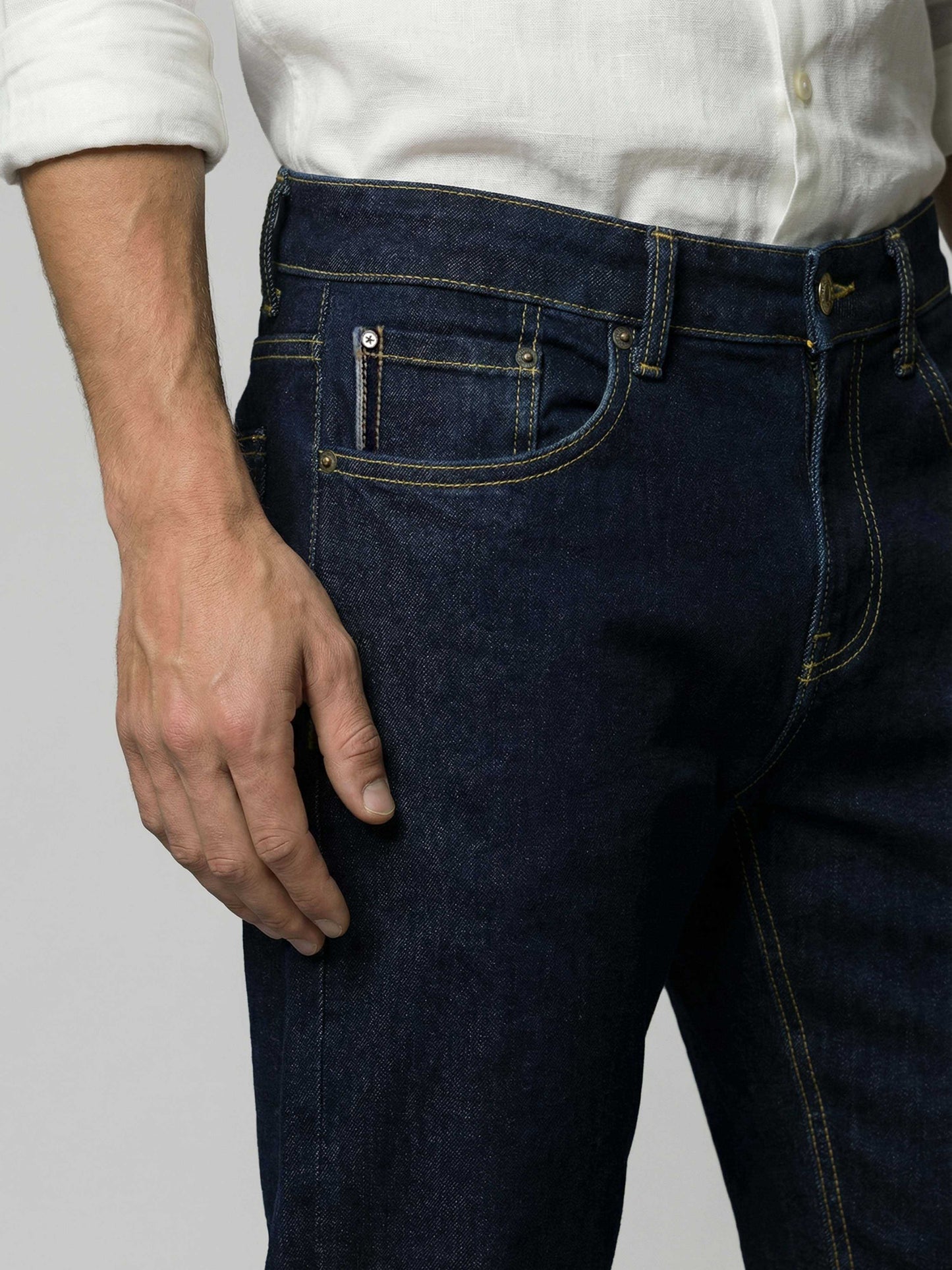 Celio* Men Blue Solid Straight Fit Cotton Jeans